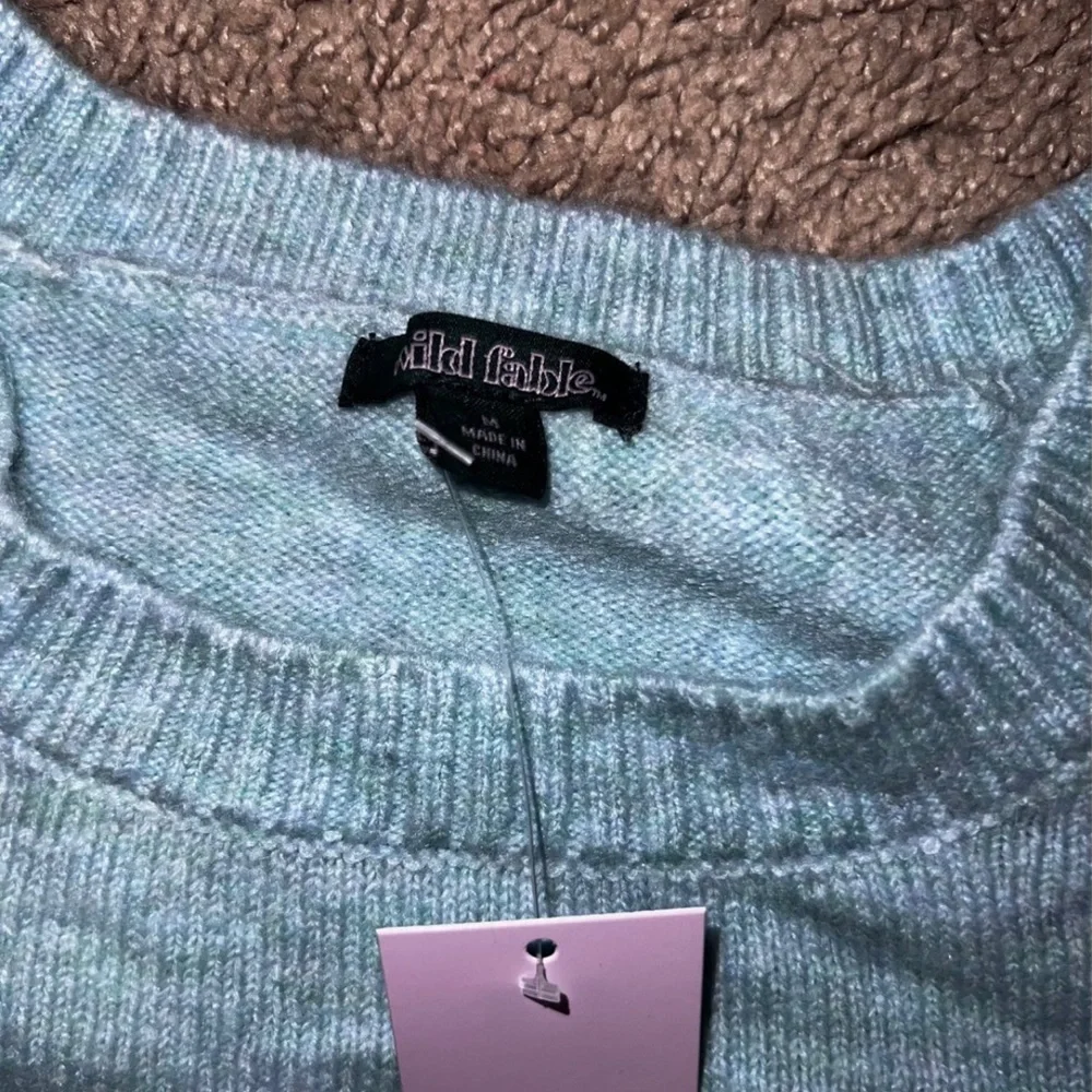 Sweater - Picture 2 of 2